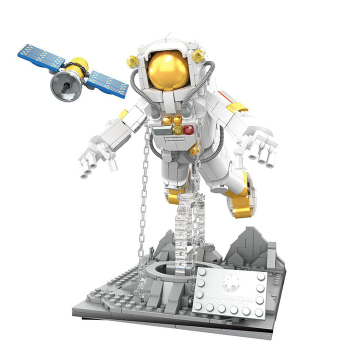 Astronaut (875 Pieces)