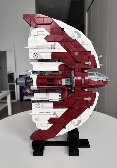 Shuttle (1374 Pieces)-No Box