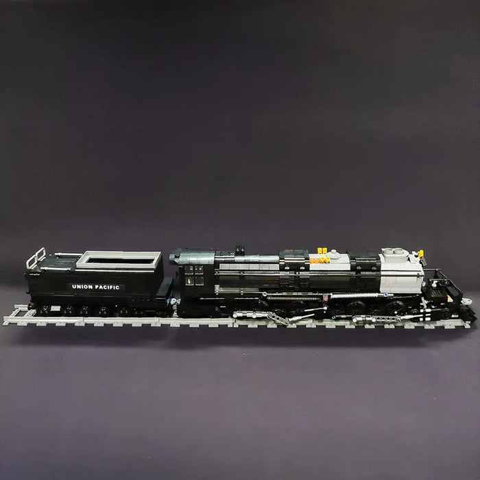 Steam Locomotive Railway  (1608 Pieces)